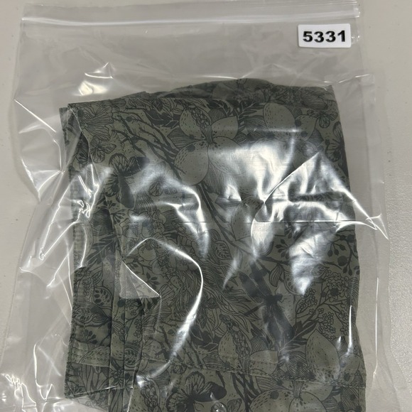 Marmot Shorts Women Size 8 Green Floral Forest Hiking Cargo - Picture 9 of 9